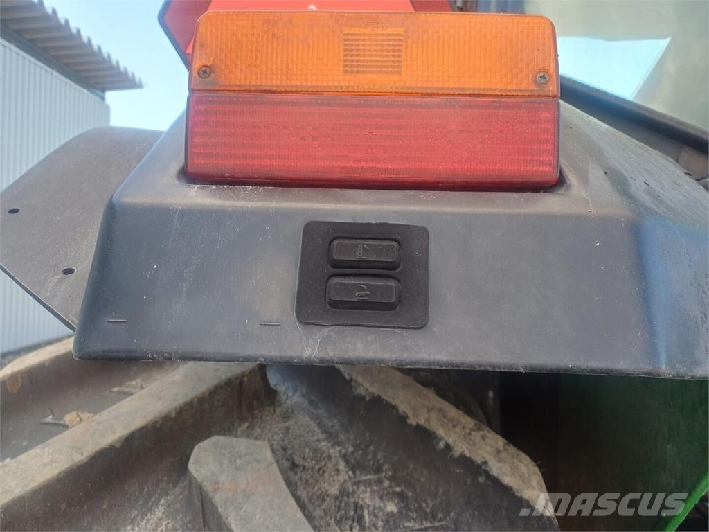 John Deere 6610 Traktorit