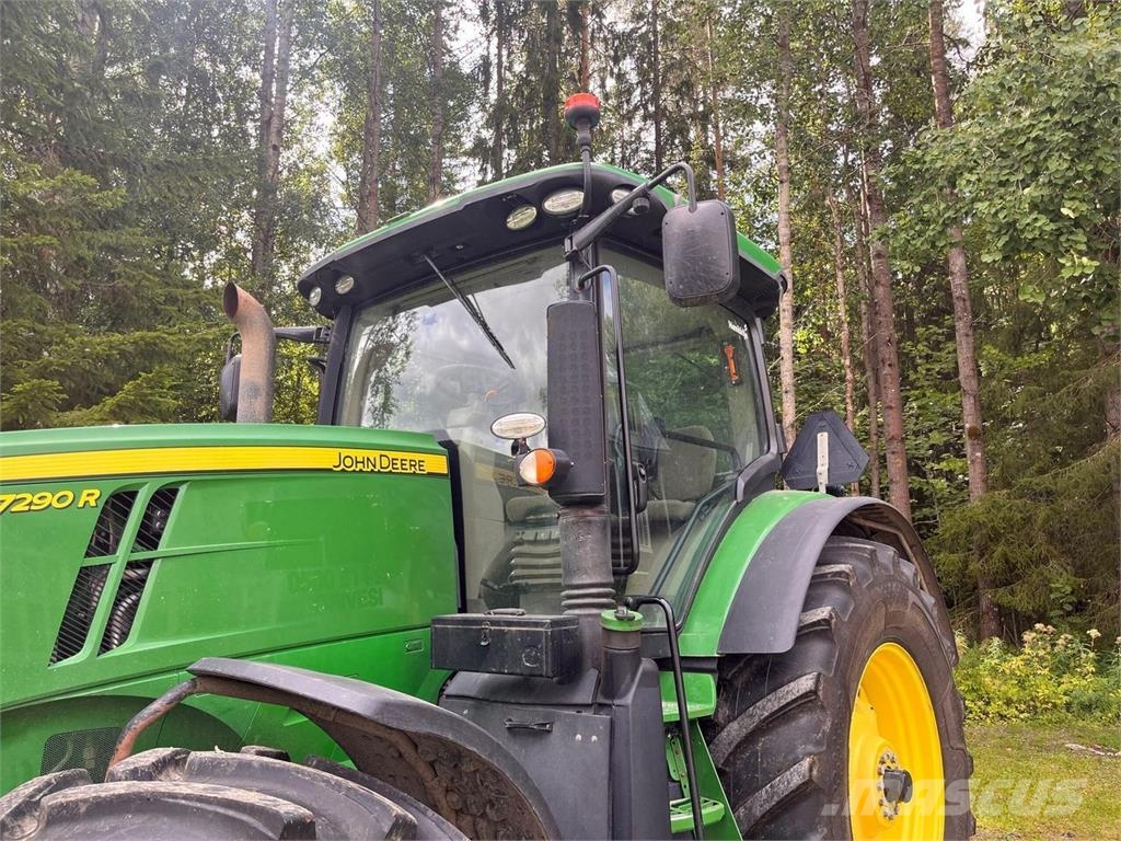 John Deere 7290R Traktorit