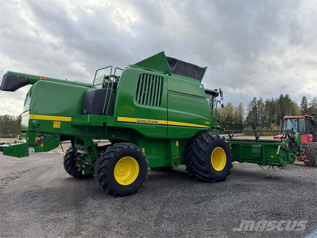 John Deere T560 Maaidorsmachines