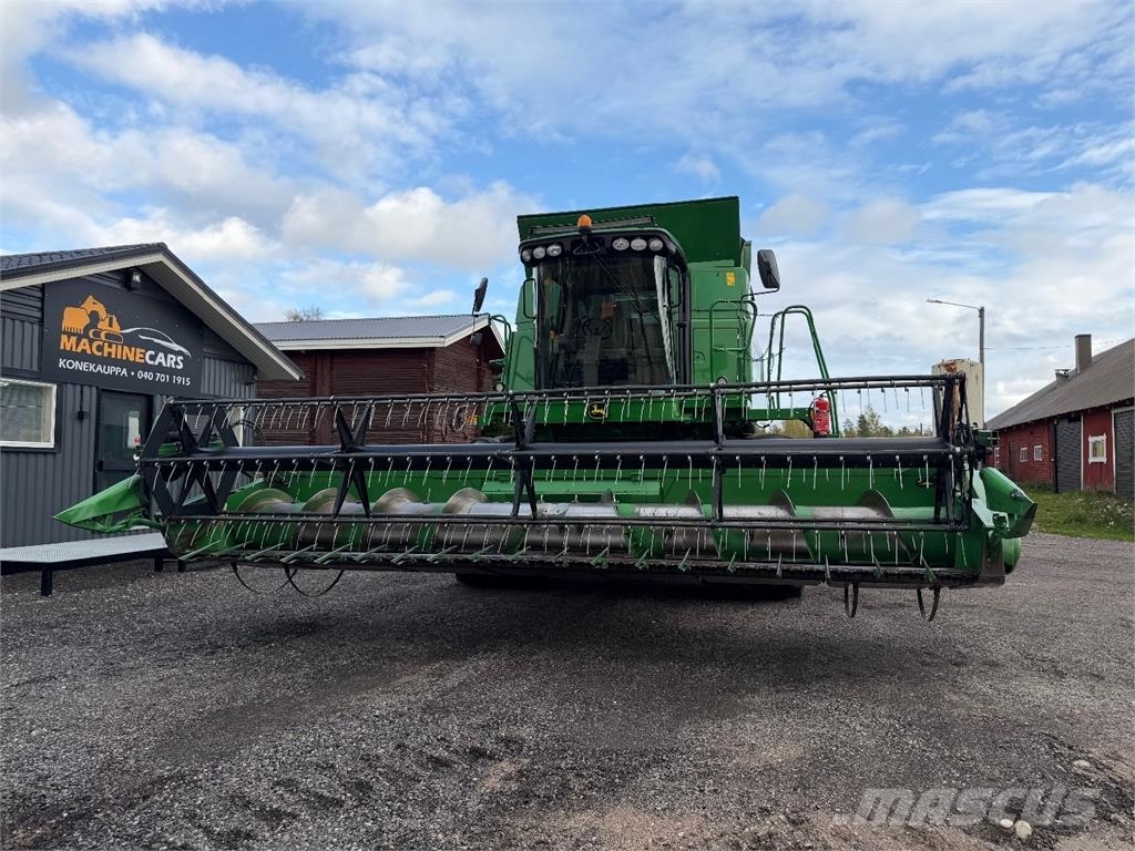 John Deere T560 Maaidorsmachines