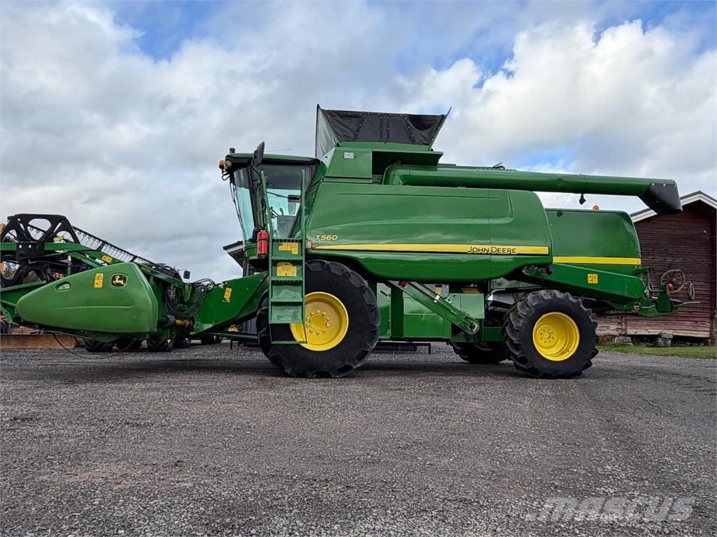 John Deere T560 Maaidorsmachines