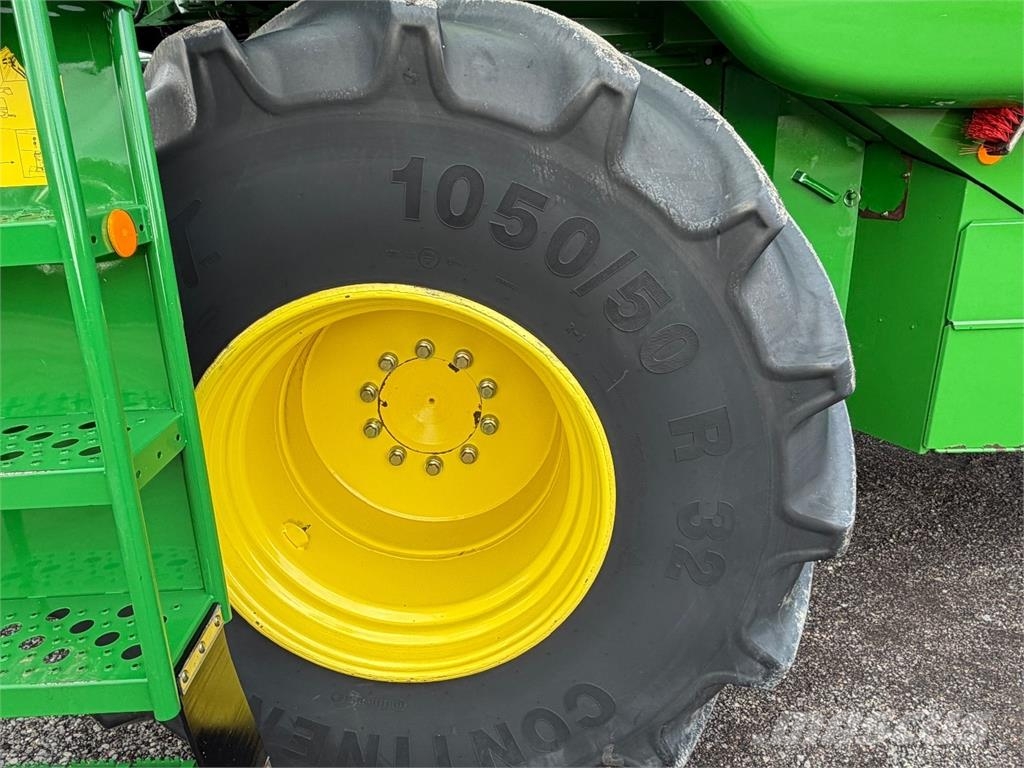 John Deere T560 Maaidorsmachines