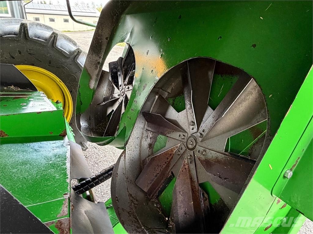 John Deere T560 Maaidorsmachines