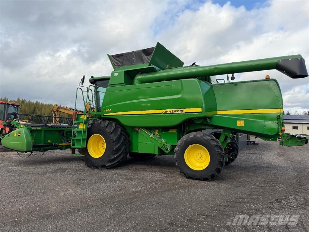 John Deere T560 Maaidorsmachines