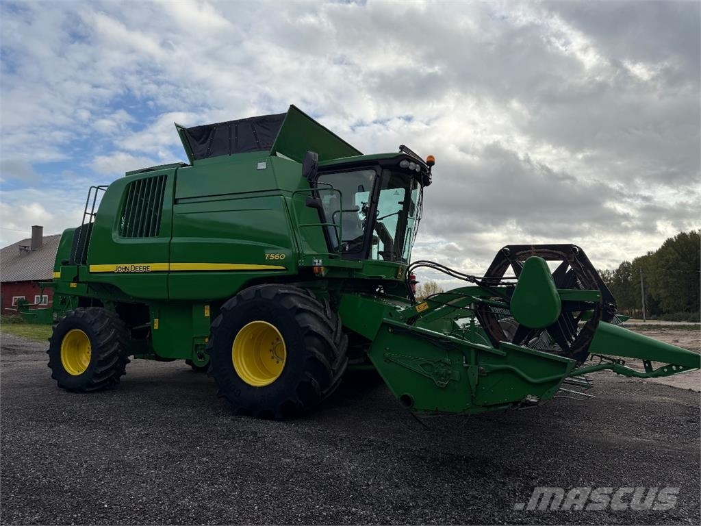 John Deere T560 Maaidorsmachines