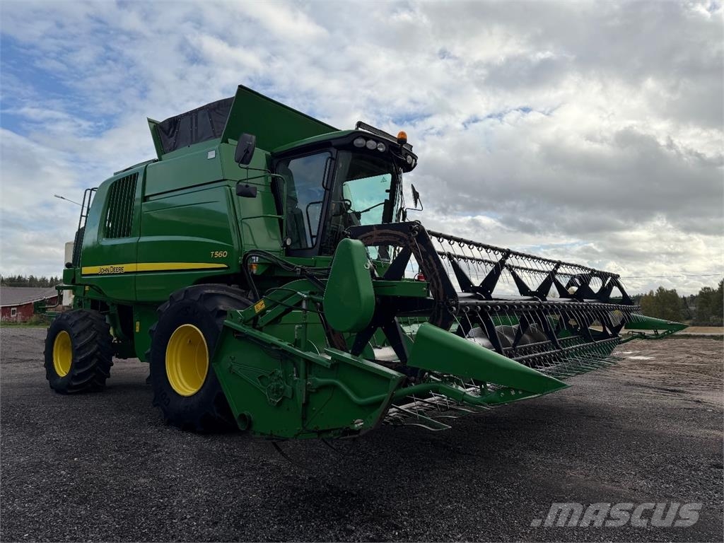 John Deere T560 Maaidorsmachines