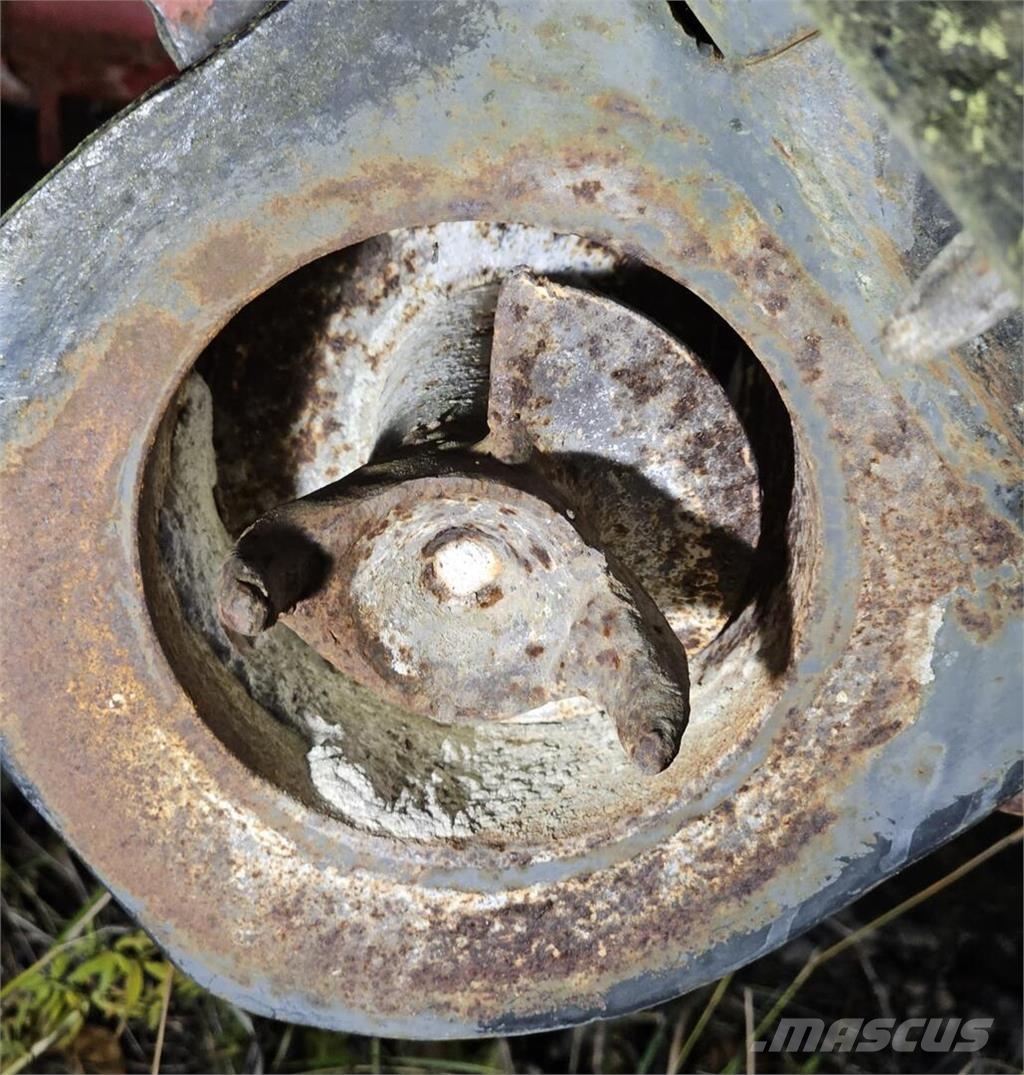 Kalkinlevitysvaunu Alte masini de fertilizare si accesorii