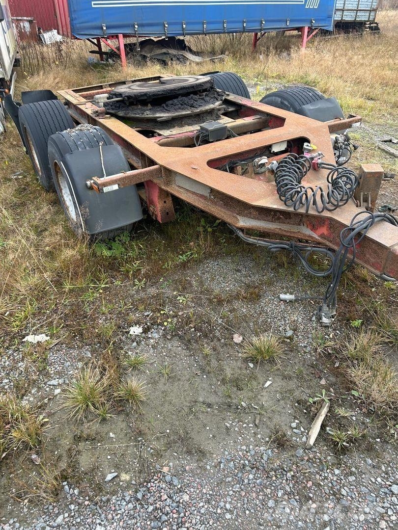 Kel-Berg 2aks,kehällä Other semi-trailers