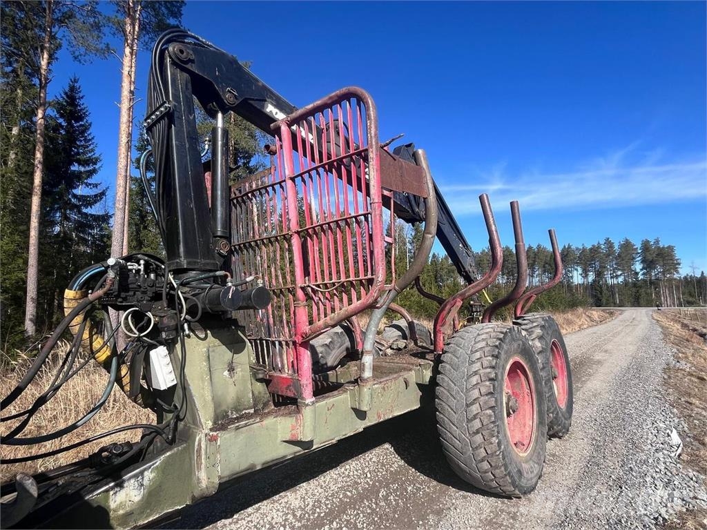 Kesla Forester 400 + Metsäkärry Otros