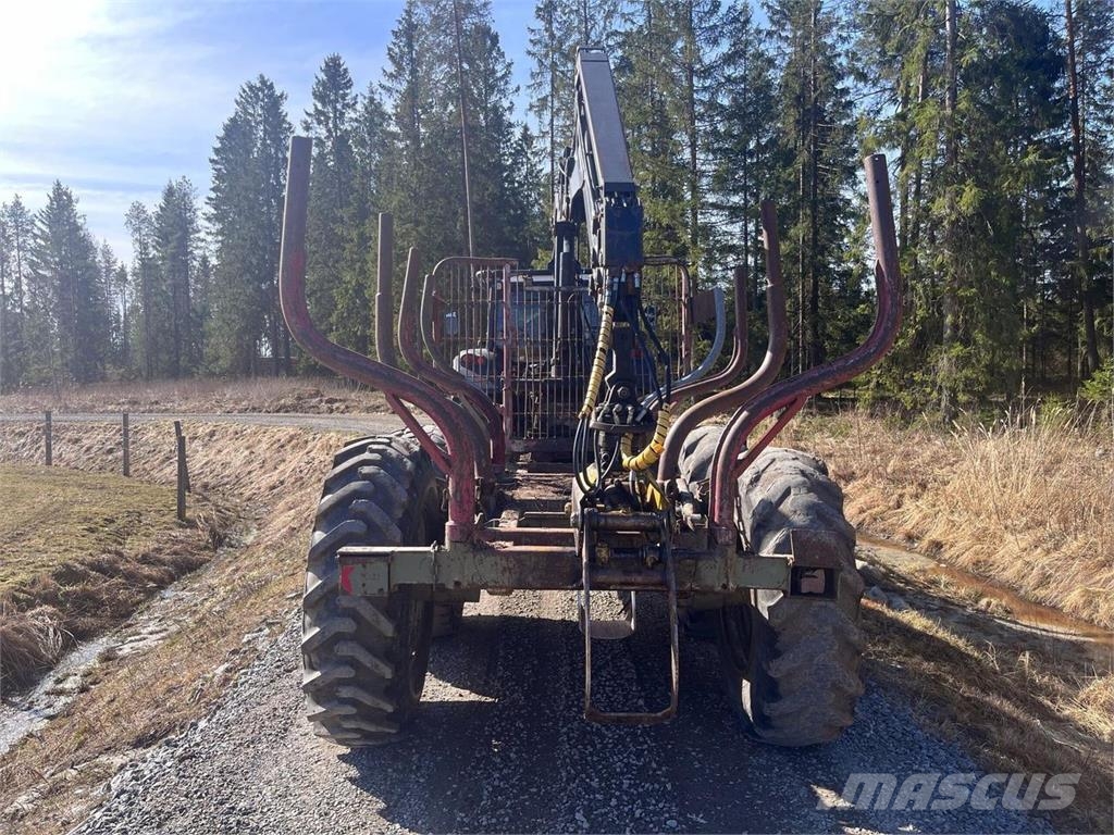 Kesla Forester 400 + Metsäkärry Otros