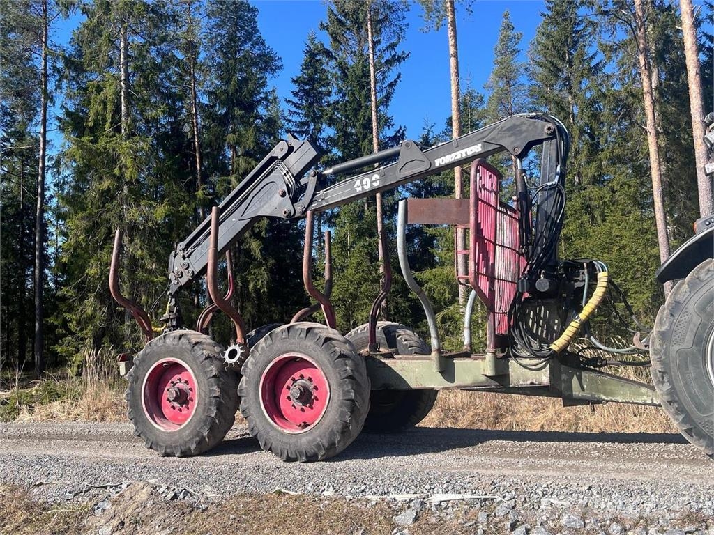 Kesla Forester 400 + Metsäkärry Otros