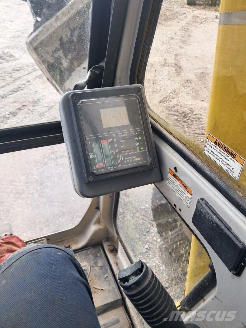 Kobelco Myyty ostetaan koneita yms حفارات زحافة