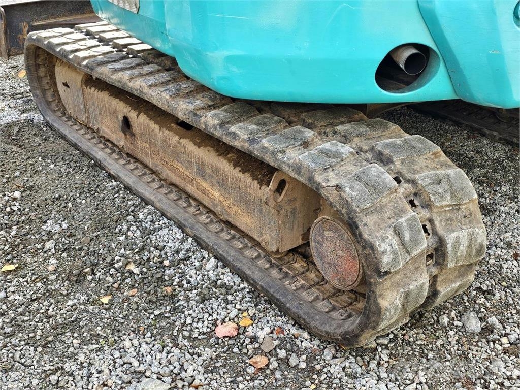 Kobelco SK 55 SRX-6, 3 kauhaa Miniexcavadoras