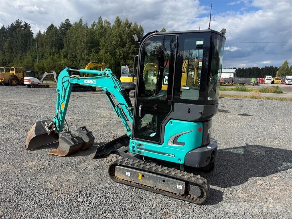 Kobelco SK17SR-3E حفارات صغيرة أقل من 7 طن (حفارات صغيرة)
