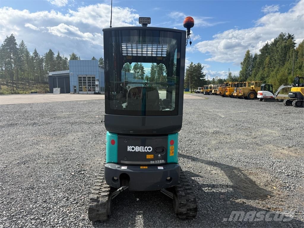 Kobelco SK17SR-3E حفارات صغيرة أقل من 7 طن (حفارات صغيرة)