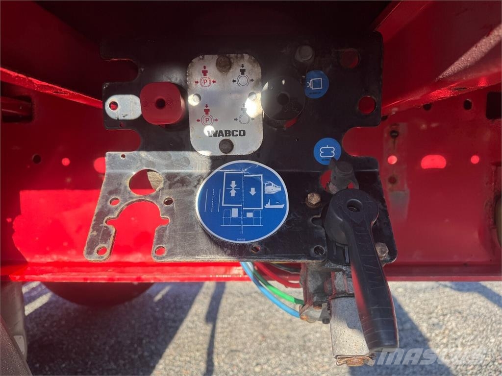 Kögel Avolava Flatbed çekiciler