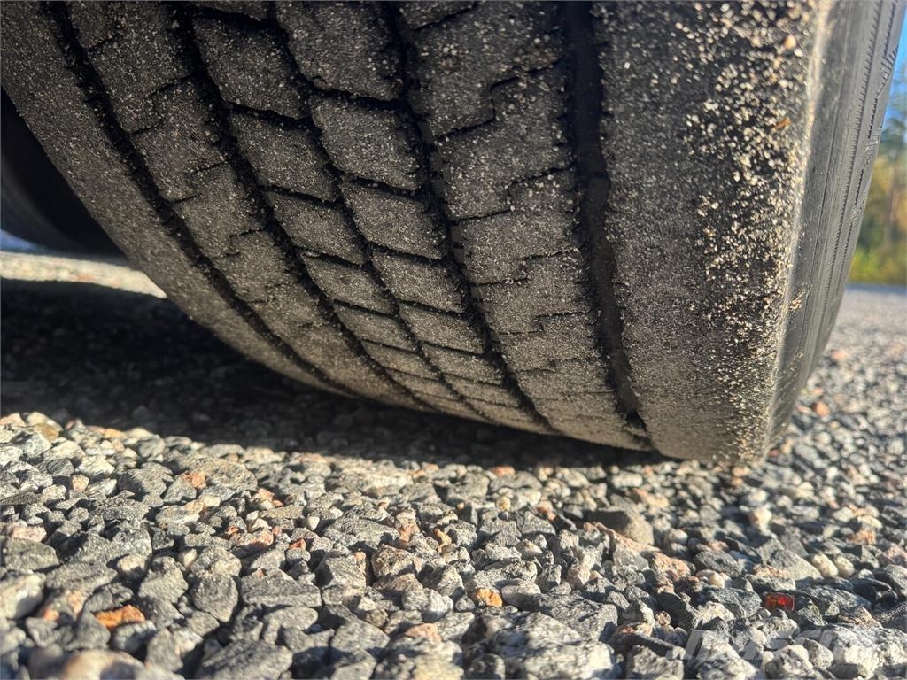 Kögel Avolava Flatbed çekiciler