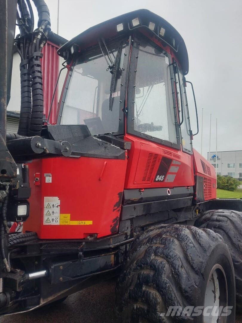 Komatsu 845 Форвардеры