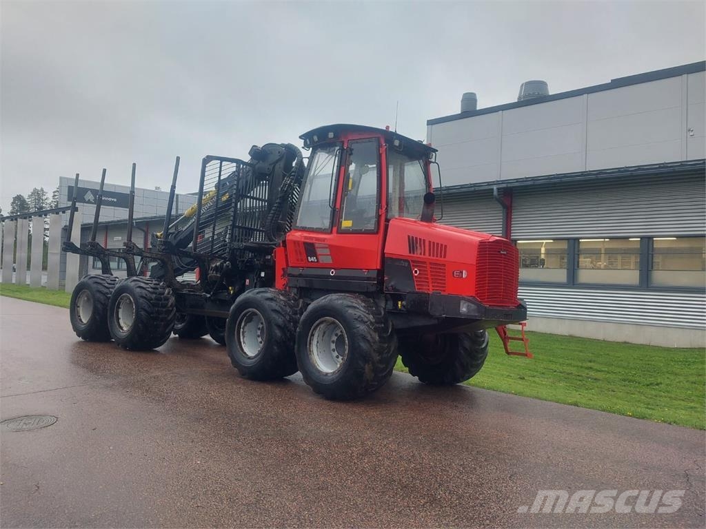 Komatsu 845 Форвардеры