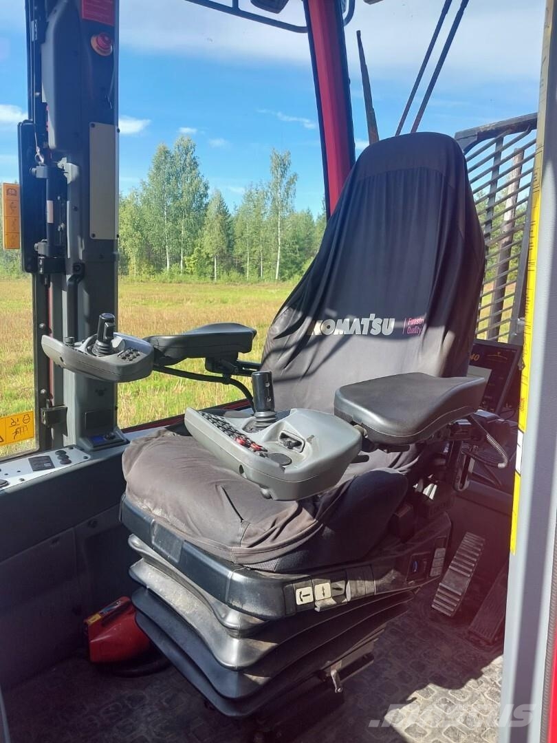 Komatsu 855 Μεταφορείς ξυλείας