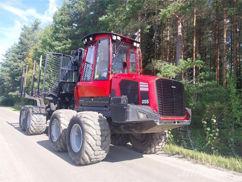 Komatsu 855 Μεταφορείς ξυλείας