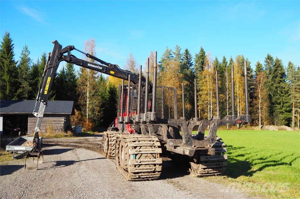 Komatsu 855 Forvarderi