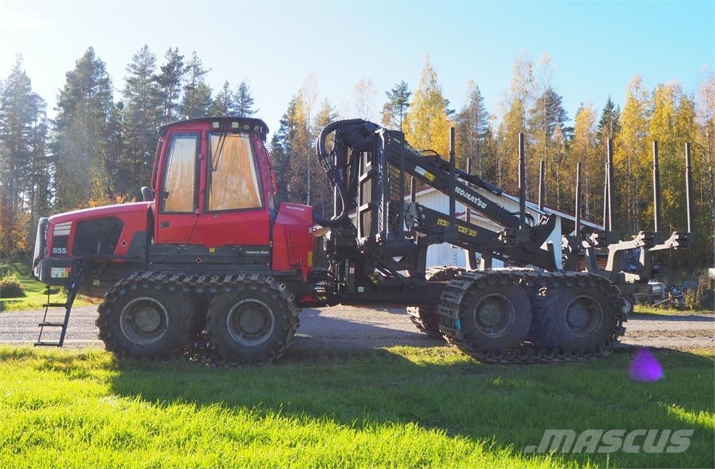 Komatsu 855 Forvarderi