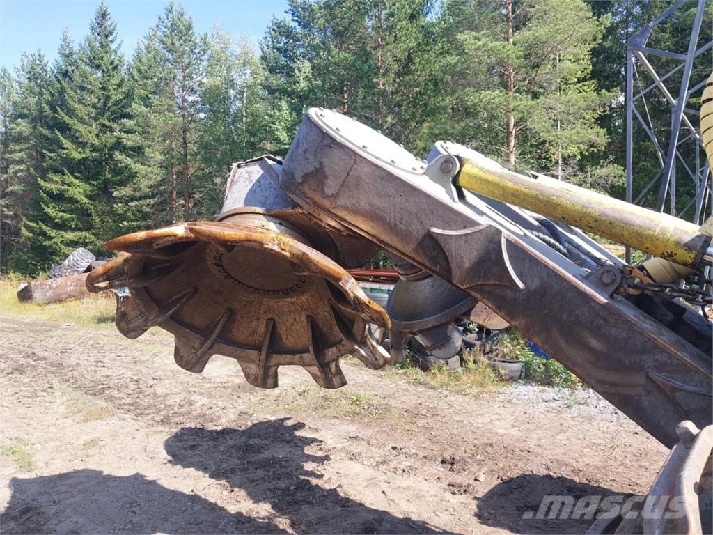 Komatsu 860.4 Μεταφορείς ξυλείας