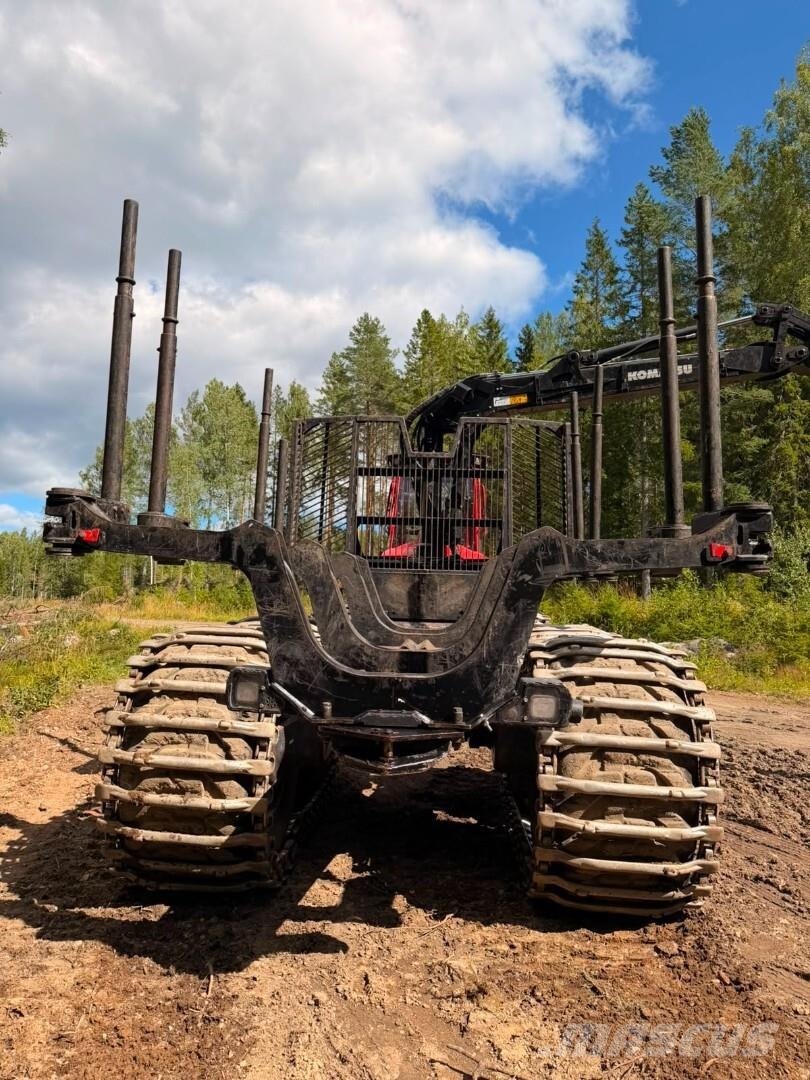 Komatsu 895 Forwarder