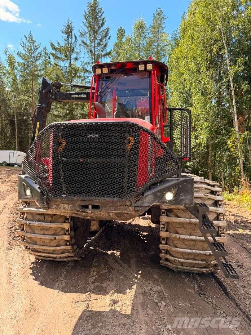 Komatsu 895 Forwarder