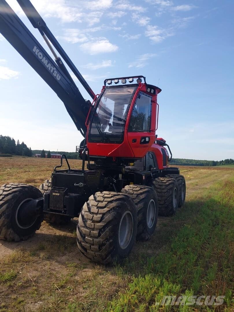Komatsu 901 XC Combine forestiere