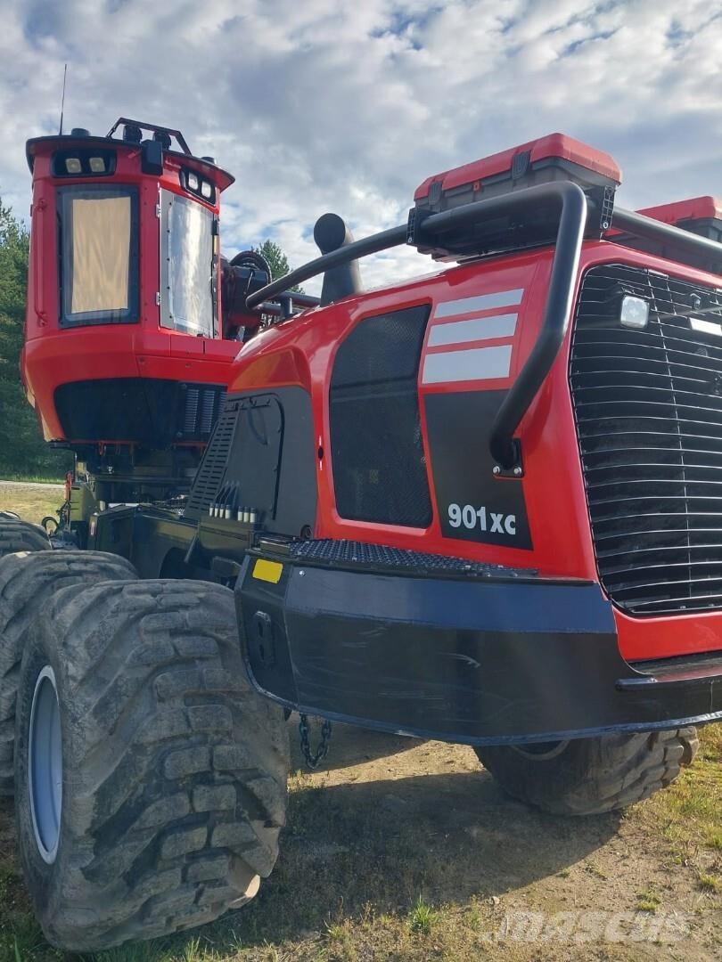 Komatsu 901 XC Combine forestiere
