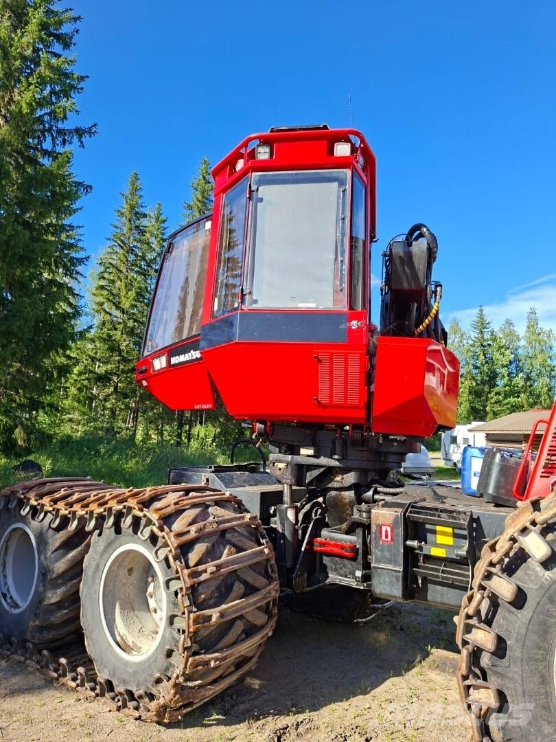 Komatsu 911.5 حصادات