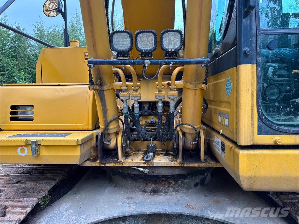 Komatsu HB 215 LC -1 HYBRID Верижен екскаватор