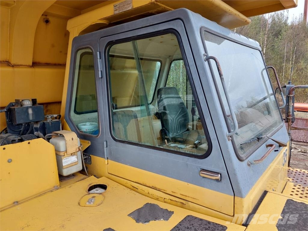 Komatsu HD 405-6 ساحبات مفصلية