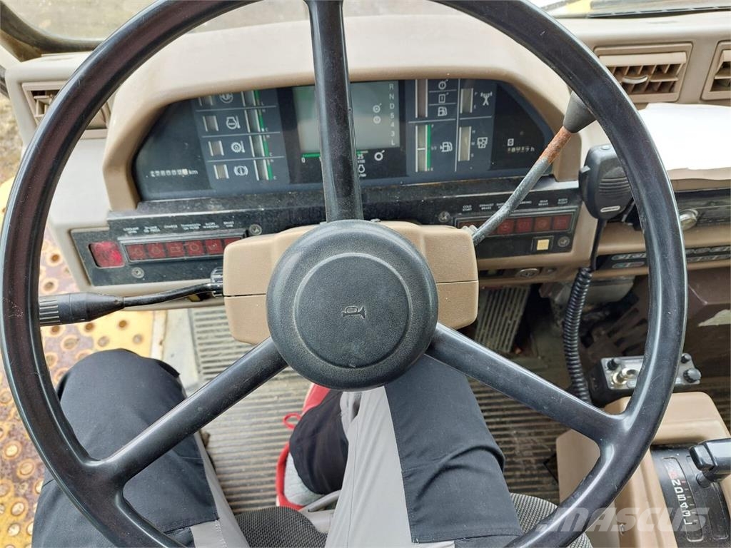 Komatsu HD 405-6 ساحبات مفصلية