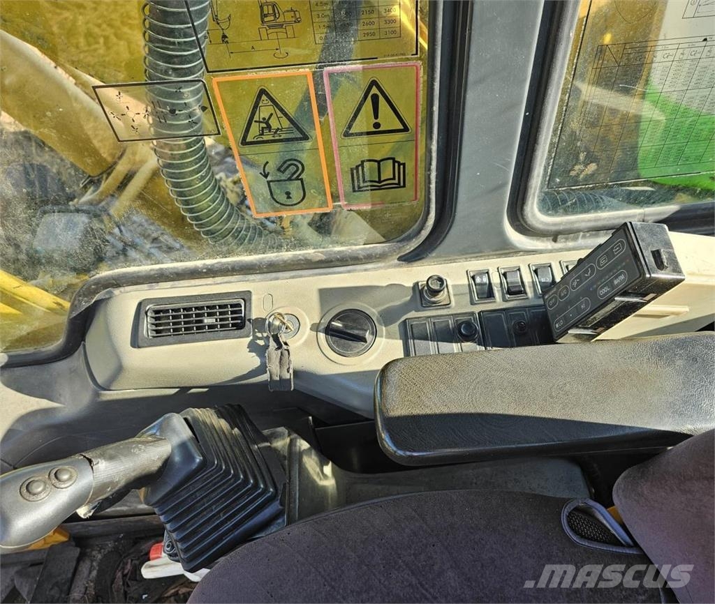 Komatsu PC180LC-6K, Kauha حفارات زحافة