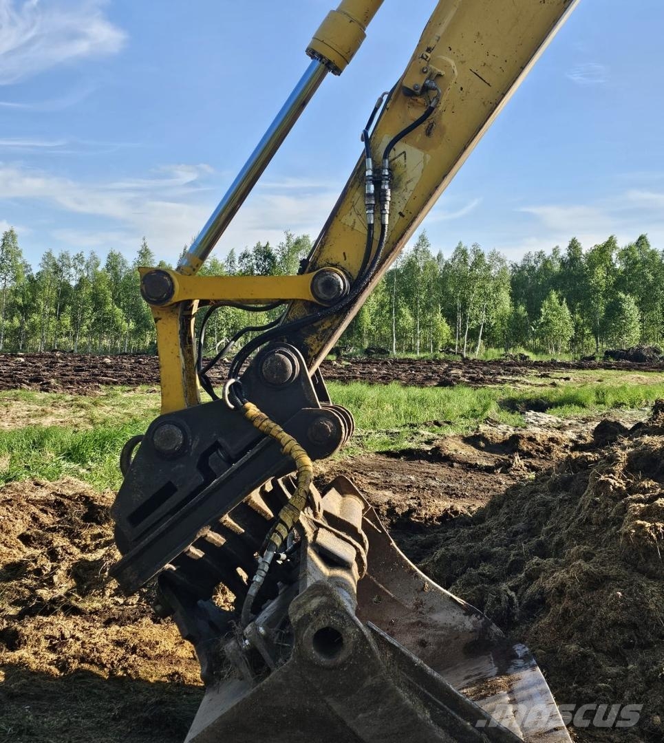 Komatsu PC180LC-6K, Kauha حفارات زحافة