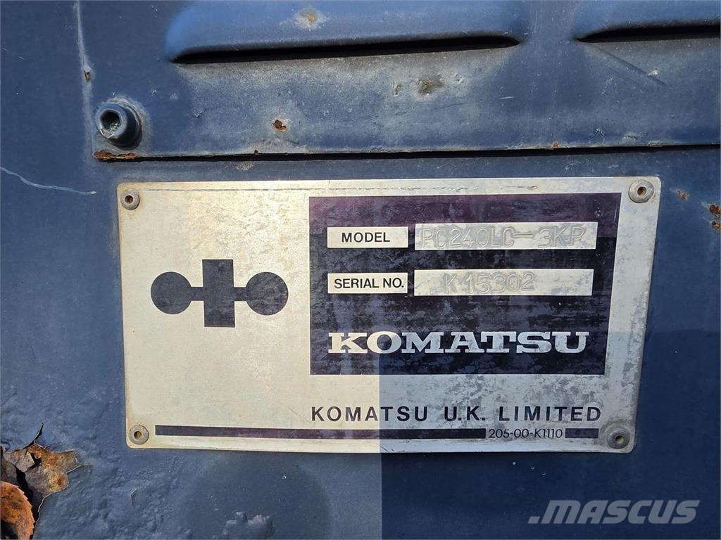 Komatsu PC240LC-3, Kallistuva luiskakauha Telakaivukoneet