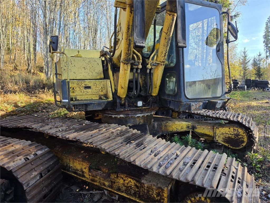 Komatsu PC240LC-3, Kallistuva luiskakauha Telakaivukoneet