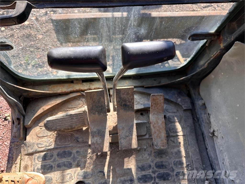 Komatsu PC70-7 Väikeekskavaatorid 7t-12t