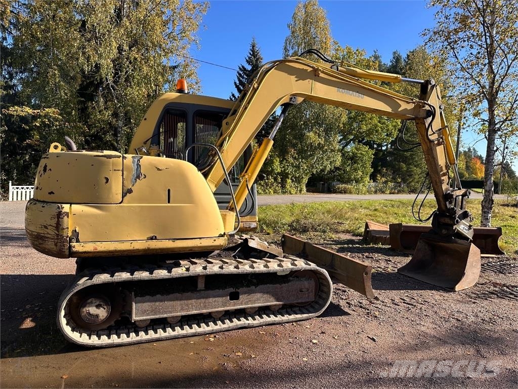 Komatsu PC70-7 Väikeekskavaatorid 7t-12t