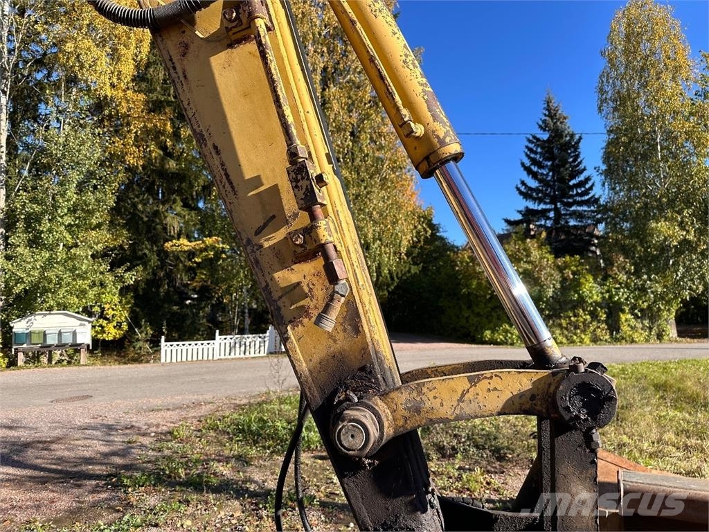 Komatsu PC70-7 Väikeekskavaatorid 7t-12t