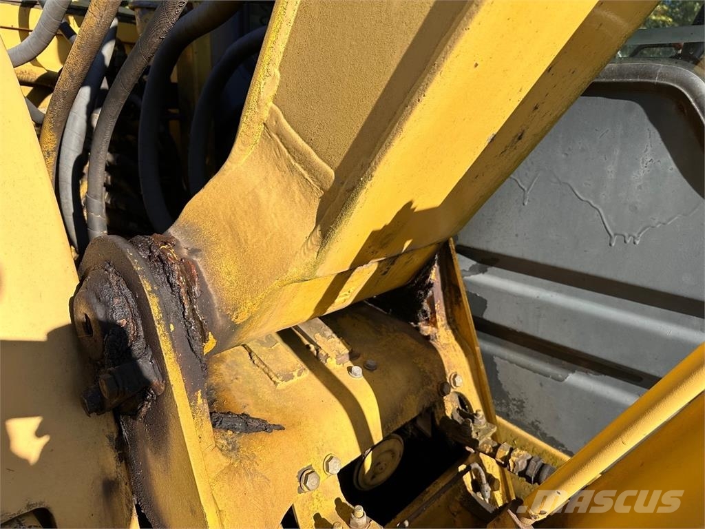 Komatsu PC70-7 Väikeekskavaatorid 7t-12t