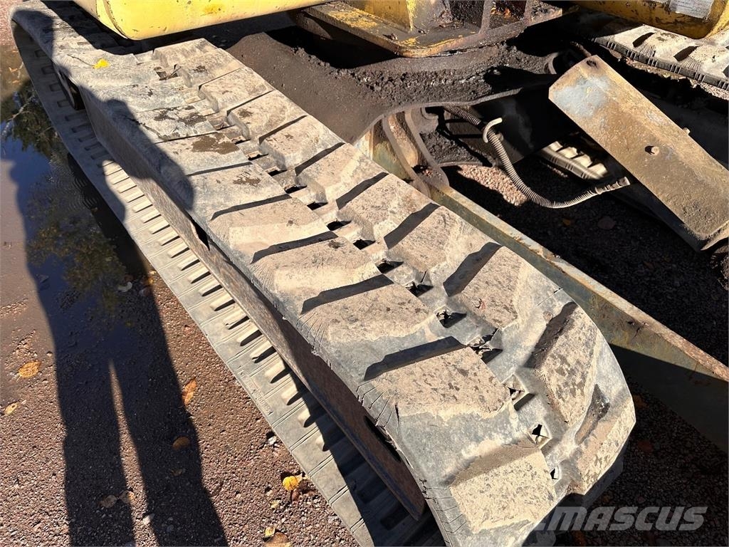 Komatsu PC70-7 Väikeekskavaatorid 7t-12t
