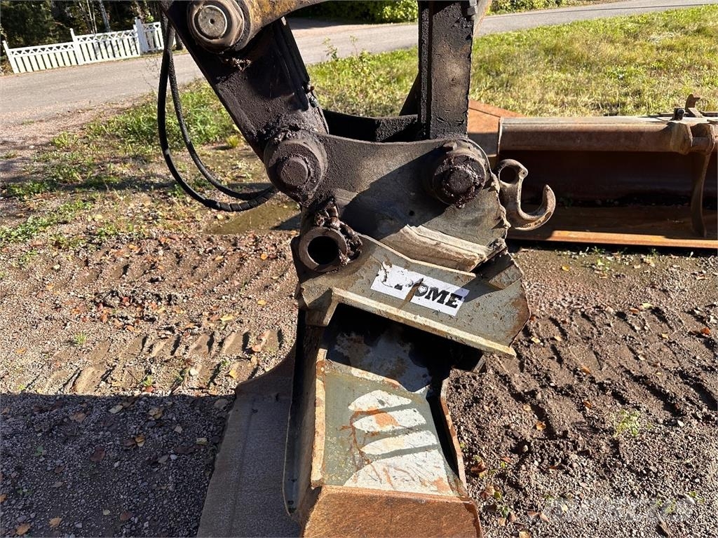 Komatsu PC70-7 Väikeekskavaatorid 7t-12t