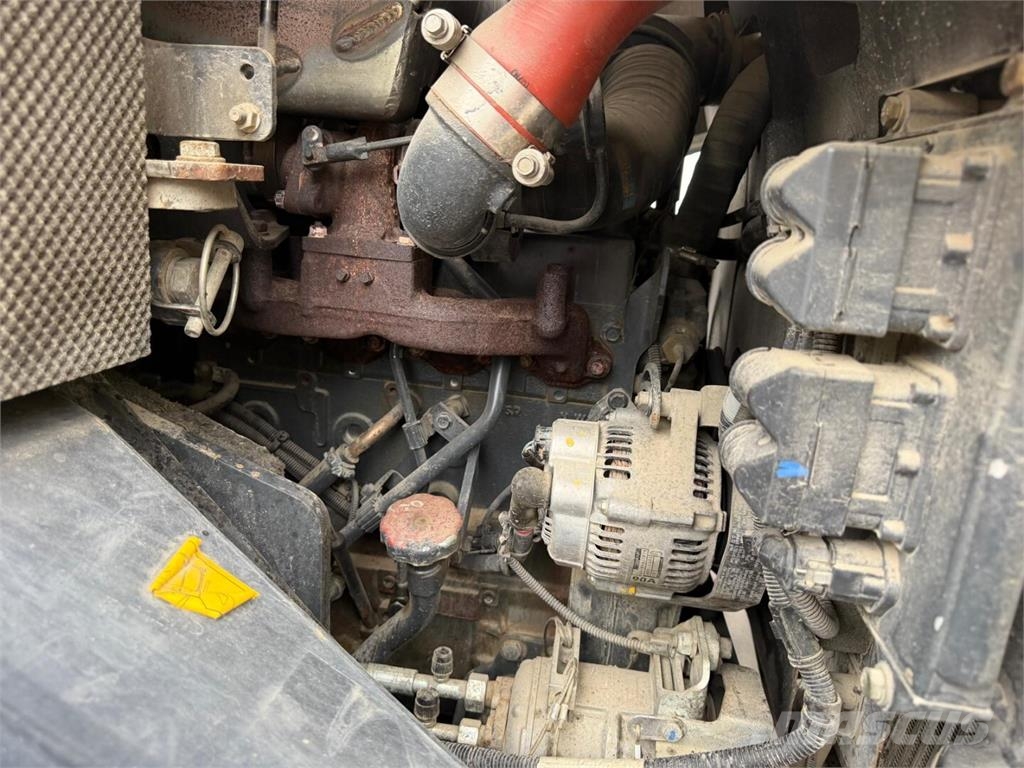 Komatsu WA 100M-6 Radlader