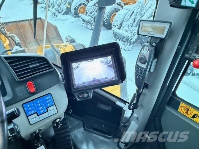 Komatsu WA470-7 Wheel loaders