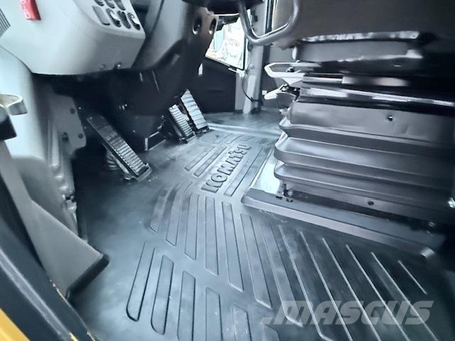 Komatsu WA470-7 Wheel loaders