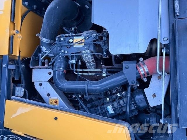 Komatsu WA470-7 Wheel loaders